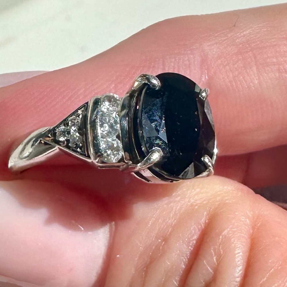 4.36 carat royal blue sapphire platinum ring